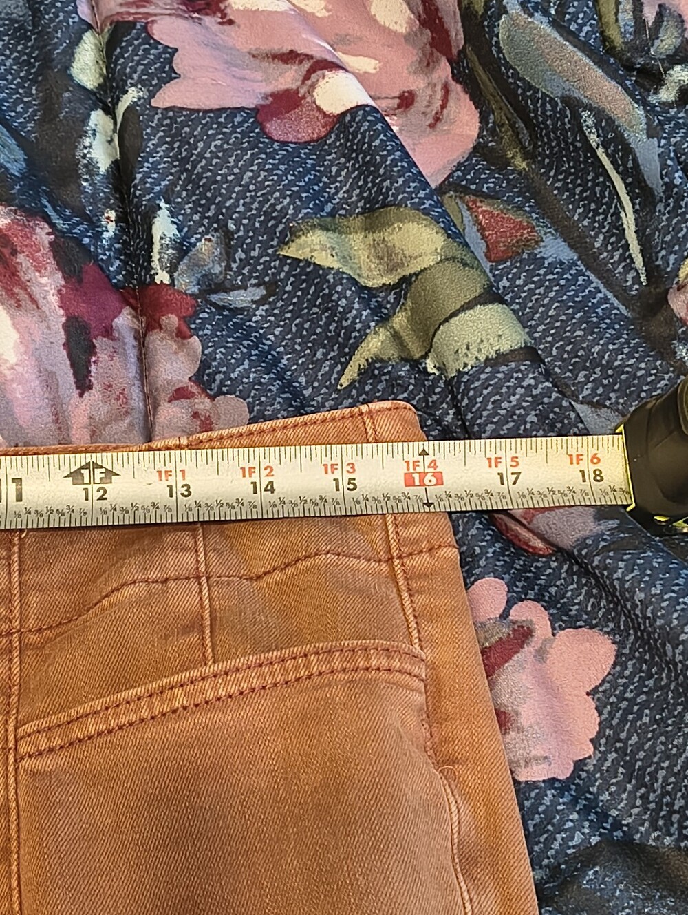 M Jeans Flare Rust 12 Maurices - Picture 3 of 7